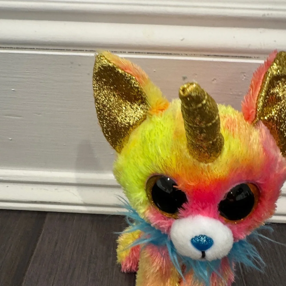 Ty Silk Yips Multicolor Pink Yellow Gold Plush Fox Unicorn Stuffed Animal Girls